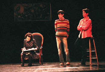 phoaci1.jpg (93063 octets)