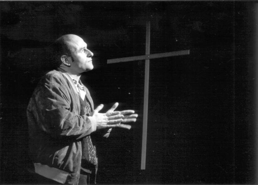 PhoDieu16.jpg (40099 octets)