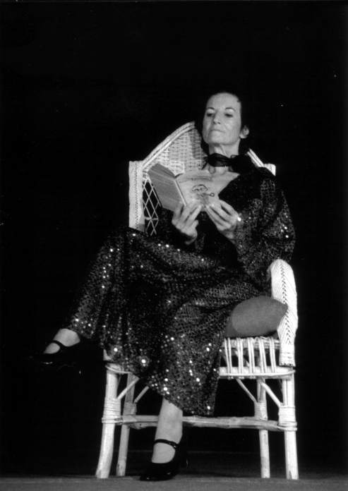 PhoDieu17.jpg (28207 octets)