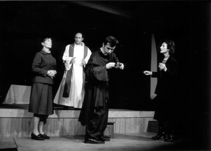 PhoDieu24.jpg (30679 octets)